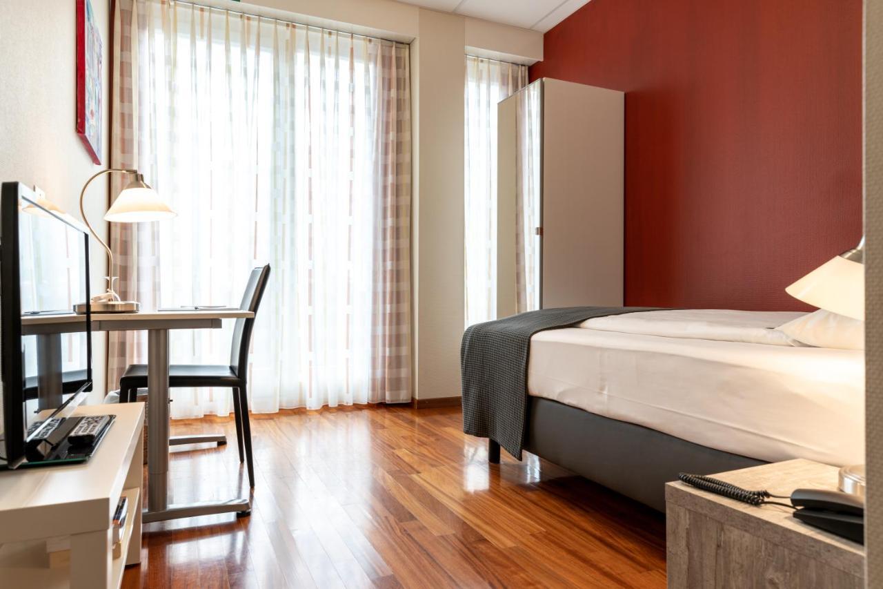 Hotel Sursee Kültér fotó