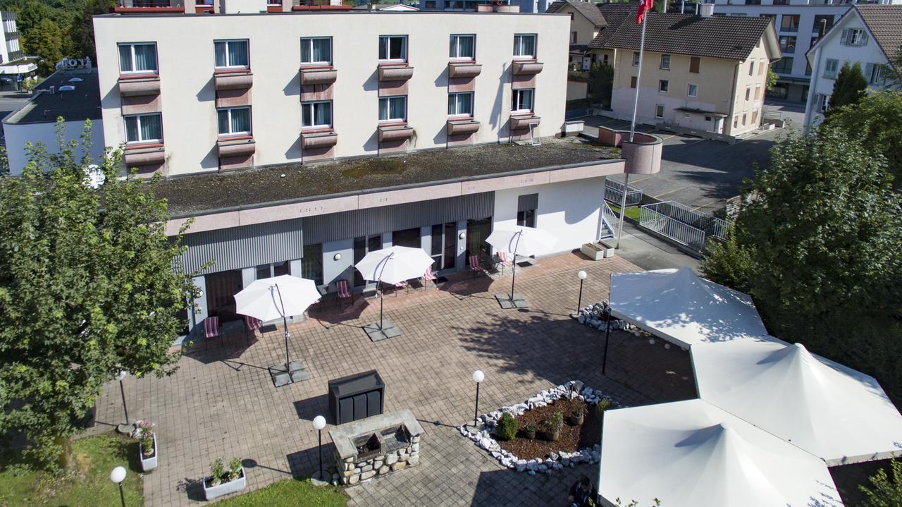 Hotel Sursee Kültér fotó